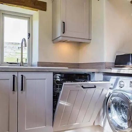 Dale House Farm Tatil Evi *